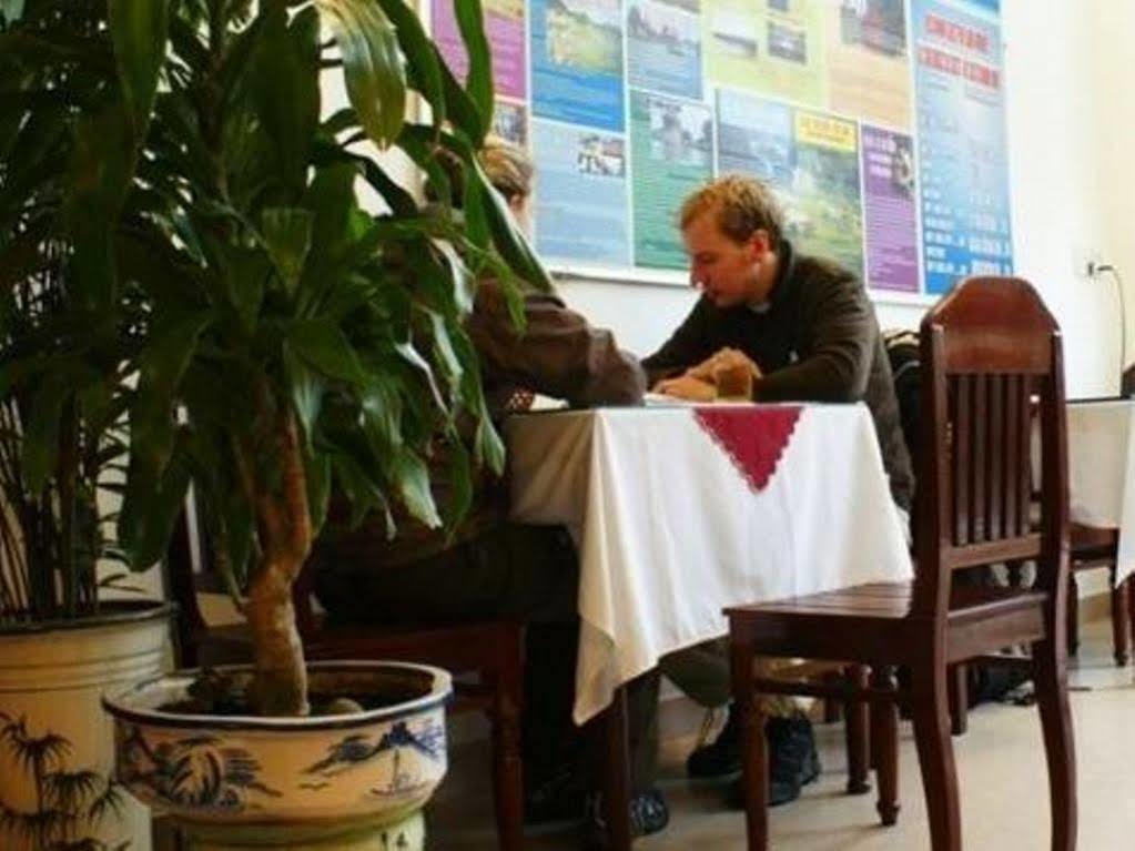 Amigo Hue Hotel מראה חיצוני תמונה